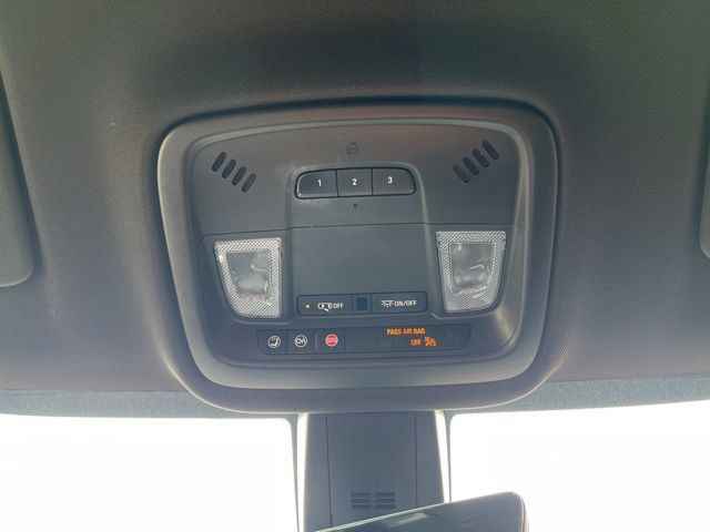 Used 2023 Chevrolet Traverse Premier w/ LPO, Floor Liner Package FWD image 66