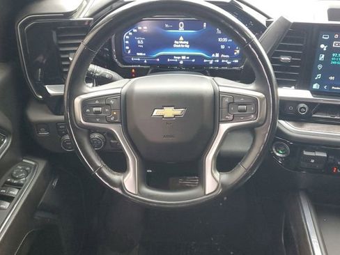 Used 2024 Chevrolet Silverado 2500 LTZ w/ LTZ Convenience Package image 13