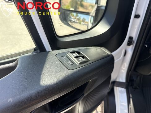 Used 2023 RAM ProMaster 3500 FWD image 5