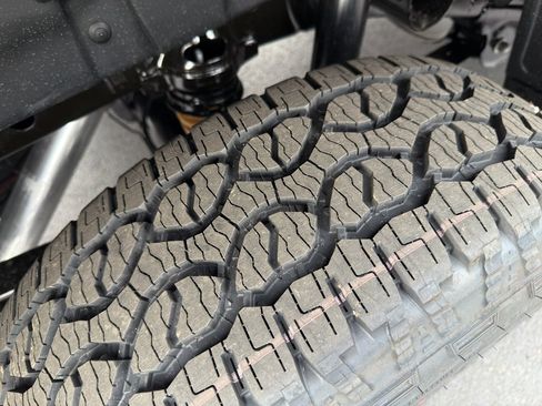 New 2025 Ford Ranger XLT w/ Equipment Group 301A High image 9