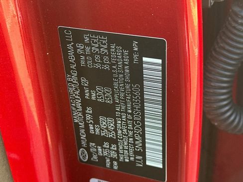 Used 2025 Hyundai Santa Fe Limited image 36