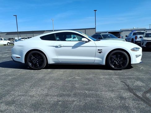 Used 2019 Ford Mustang GT w/ Black Accent Package image 3