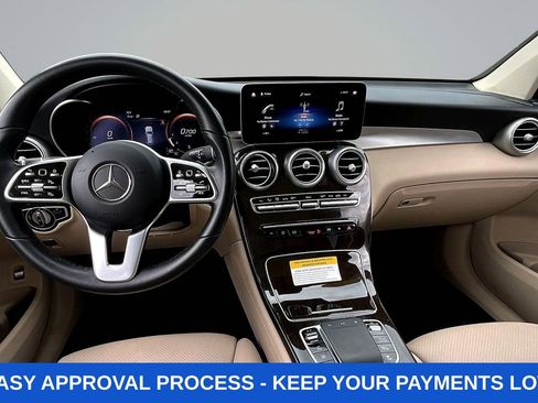 Used 2021 Mercedes-Benz GLC 300 4MATIC image 9
