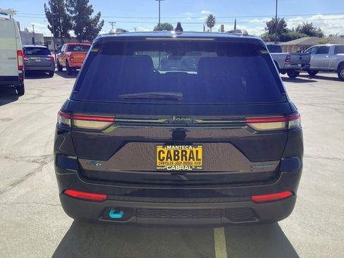 New 2024 Jeep Grand Cherokee Trailhawk image 28