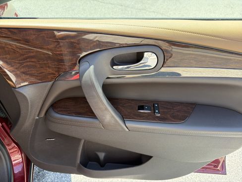 Used 2015 Buick Enclave Premium FWD image 24