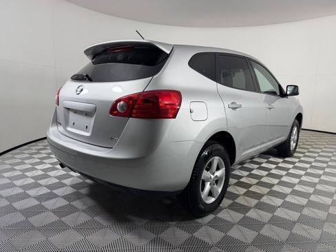 Used 2010 Nissan Rogue S w/ 360 Degree Value Pkg AWD/4WD image 5