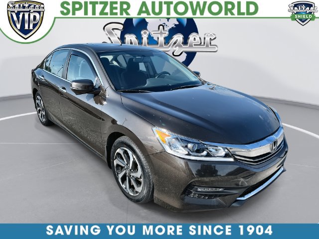Used 2016 Honda Accord EX image 1