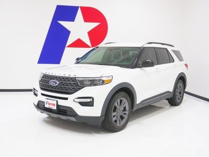 Certified 2023 Ford Explorer XLT w/ Equipment Group 202A