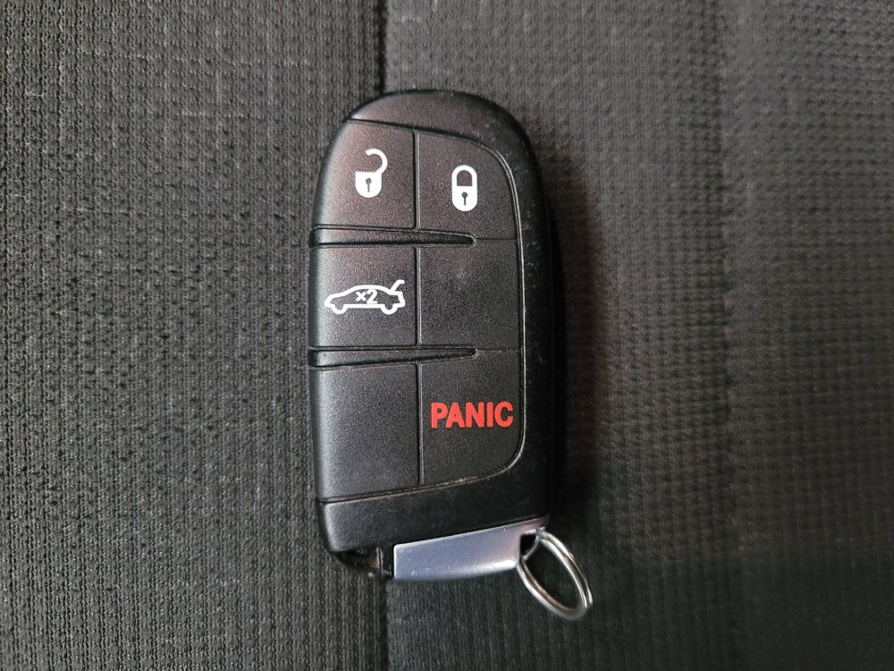 Used 2014 Dodge Charger SE w/ Connectivity Group RWD image 32
