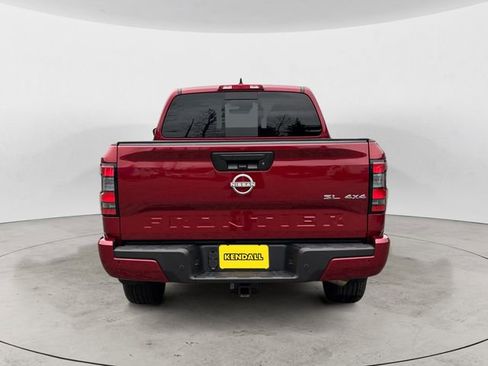 Used 2025 Nissan Frontier SL image 4