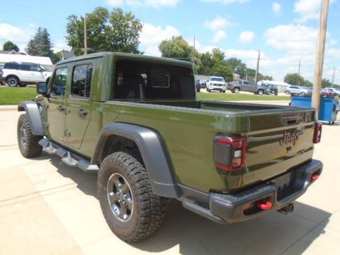 Used 2021 Jeep Gladiator Rubicon AWD/4WD image 3
