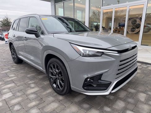 Certified 2026 Lexus TX 500h AWD w/ Technology Package image 4