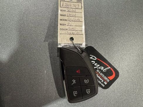 Used 2024 Chevrolet Equinox EV RS image 30