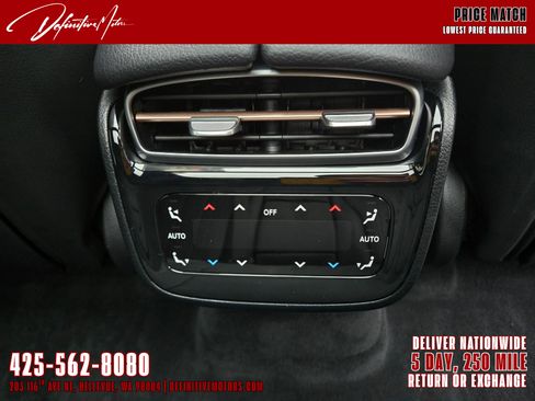 Used 2023 Mercedes-Benz EQE 500 4MATIC SUV w/ Pinnacle Trim Package image 25