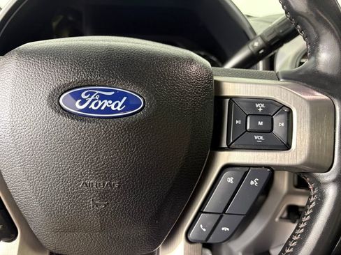 Certified 2019 Ford F350 Platinum w/ Platinum Ultimate Package image 23