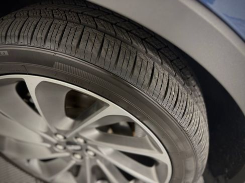 Used 2019 Lincoln Nautilus Reserve image 14