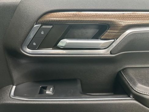 Used 2023 Chevrolet Silverado 1500 RST image 14