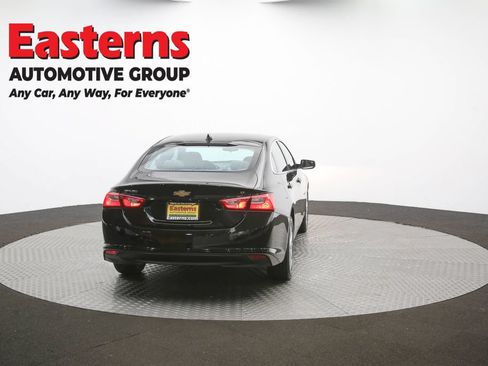 Used 2025 Chevrolet Malibu LT FWD image 35