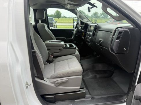 Used 2018 Chevrolet Silverado 3500 W/T RWD image 9