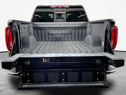 Used 2023 GMC Sierra 1500 Denali RWD image 7
