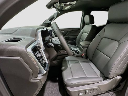 New 2026 GMC Canyon Elevation w/ Convenience Package RWD image 25