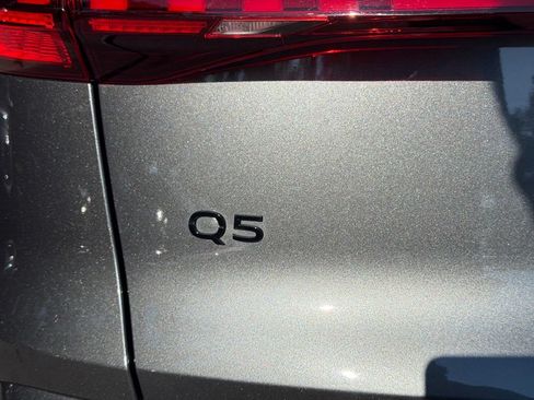 Used 2025 Audi Q5 Premium Plus w/ Premium Plus AWD/4WD image 26