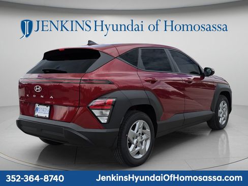 New 2027 Hyundai Kona SE FWD image 4