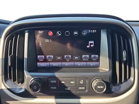 Used 2016 GMC Canyon SLE RWD image 18
