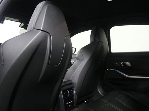 Used 2023 BMW M3 Competition w/ M Carbon Exterior Package image 21