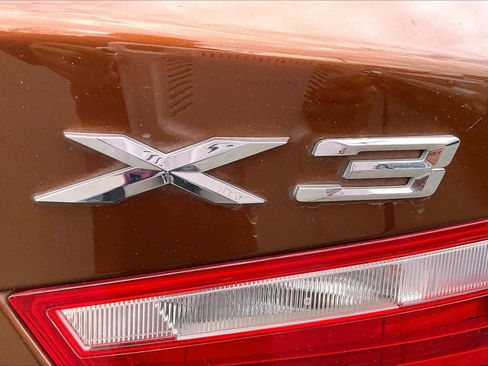 Used 2017 BMW X3 sDrive28i image 8