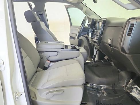 Used 2018 Chevrolet Silverado 2500 W/T w/ WT Convenience Package AWD/4WD image 36