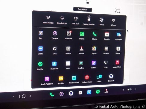 Used 2023 Tesla Model 3 Standard Range image 17