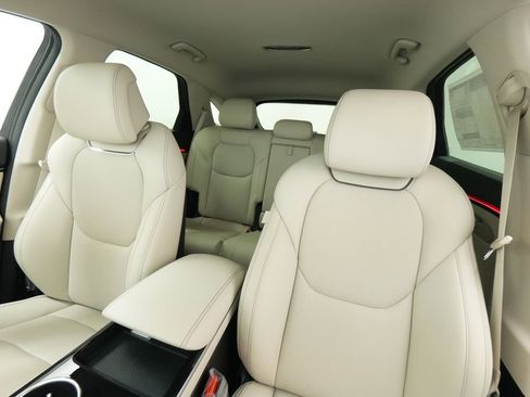 New 2026 Genesis GV70 2.5T AWD/4WD image 14