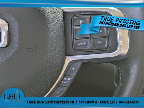 Used 2021 RAM 2500 Laramie w/ Safety Group AWD/4WD image 21