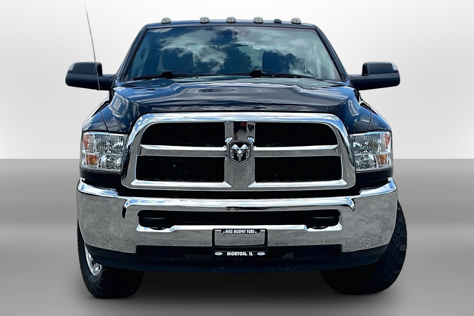 Used 2017 RAM 2500 Tradesman w/ Chrome Appearance Group AWD/4WD image 3