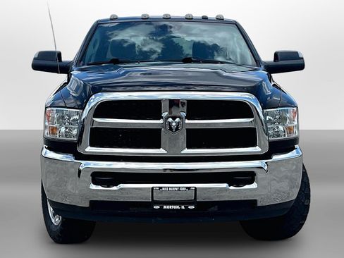 Used 2017 RAM 2500 Tradesman w/ Chrome Appearance Group AWD/4WD image 3