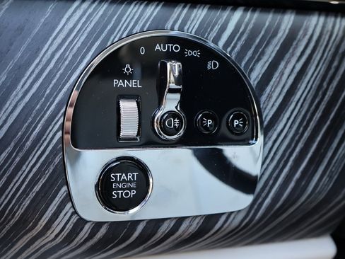 New 2026 Rolls-Royce Cullinan image 30