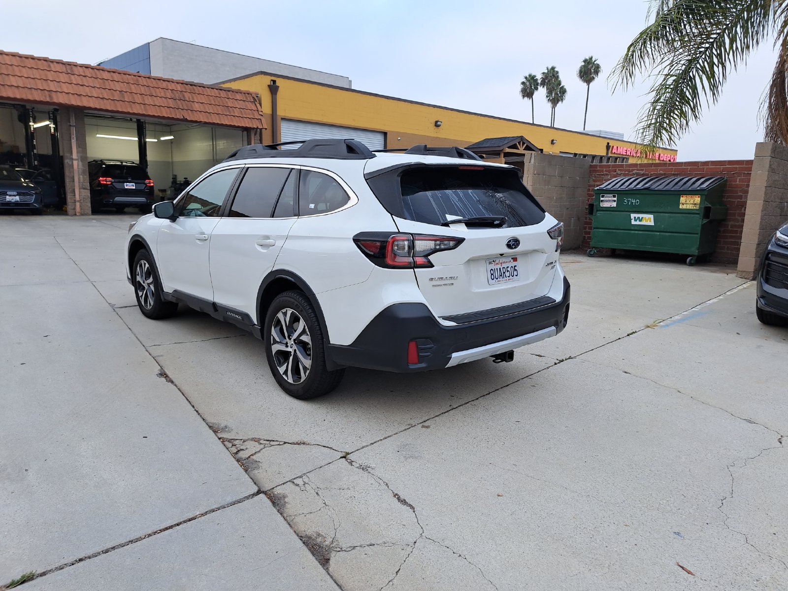 Used 2021 Subaru Outback Limited XT w/ Popular Package #2 AWD/4WD image 7