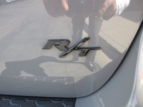Used 2022 Dodge Durango R/T w/ Blacktop Package AWD/4WD image 10