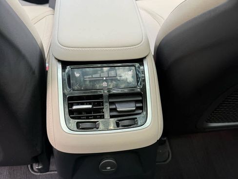 Used 2026 Volvo XC90 T8 Plus w/ Protection Package AWD/4WD image 15
