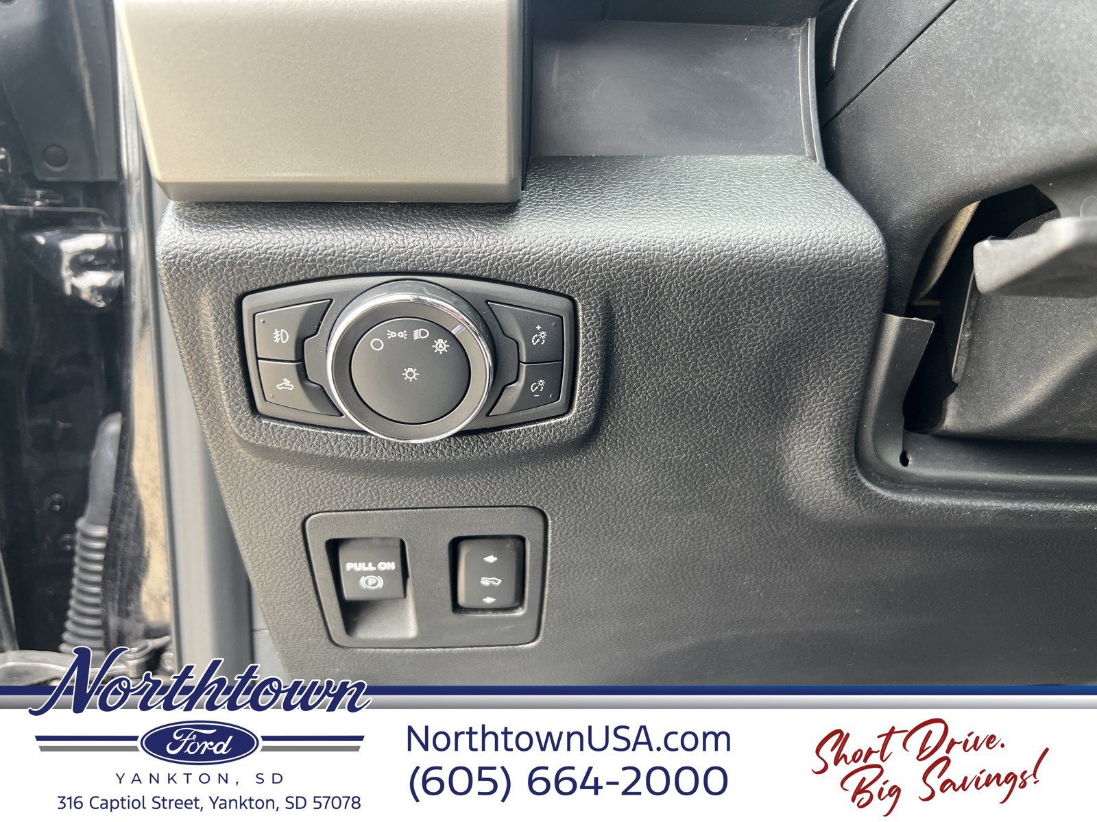 Used 2020 Ford F150 Lariat w/ Equipment Group 501A Mid AWD/4WD image 17