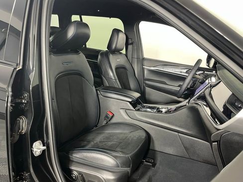 Used 2022 Jeep Grand Cherokee Trailhawk w/ Advanced Protech Group II image 34