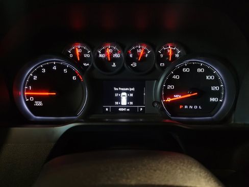 Used 2020 Chevrolet Silverado 1500 Custom w/ Custom Value Package RWD image 23