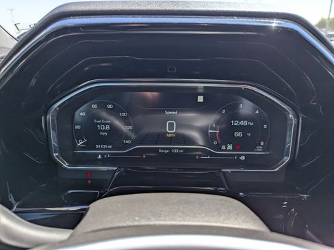 Certified 2022 GMC Sierra 1500 SLT w/ SLT Premium Package AWD/4WD image 18