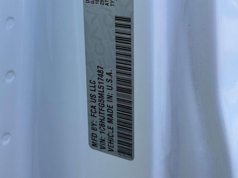 Certified 2021 Jeep Gladiator Overland w/ Popular Equipment Package image 11