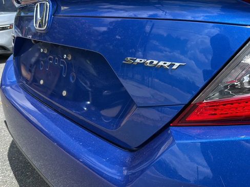 Used 2019 Honda Civic Sport image 7