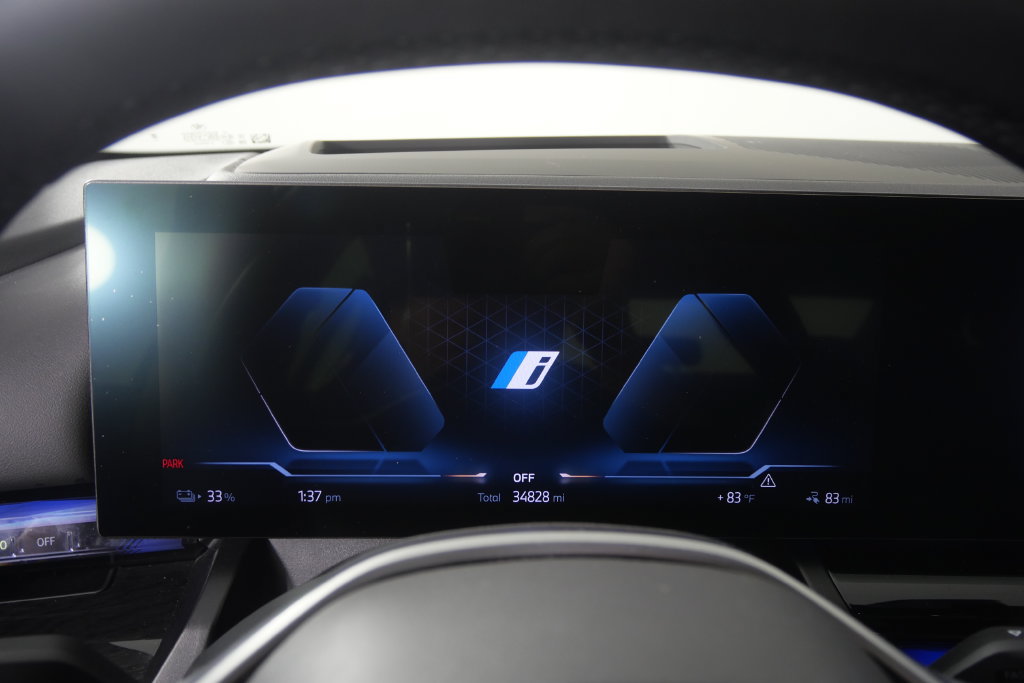 Used 2024 BMW i5 eDrive40i w/ Premium Package RWD image 20