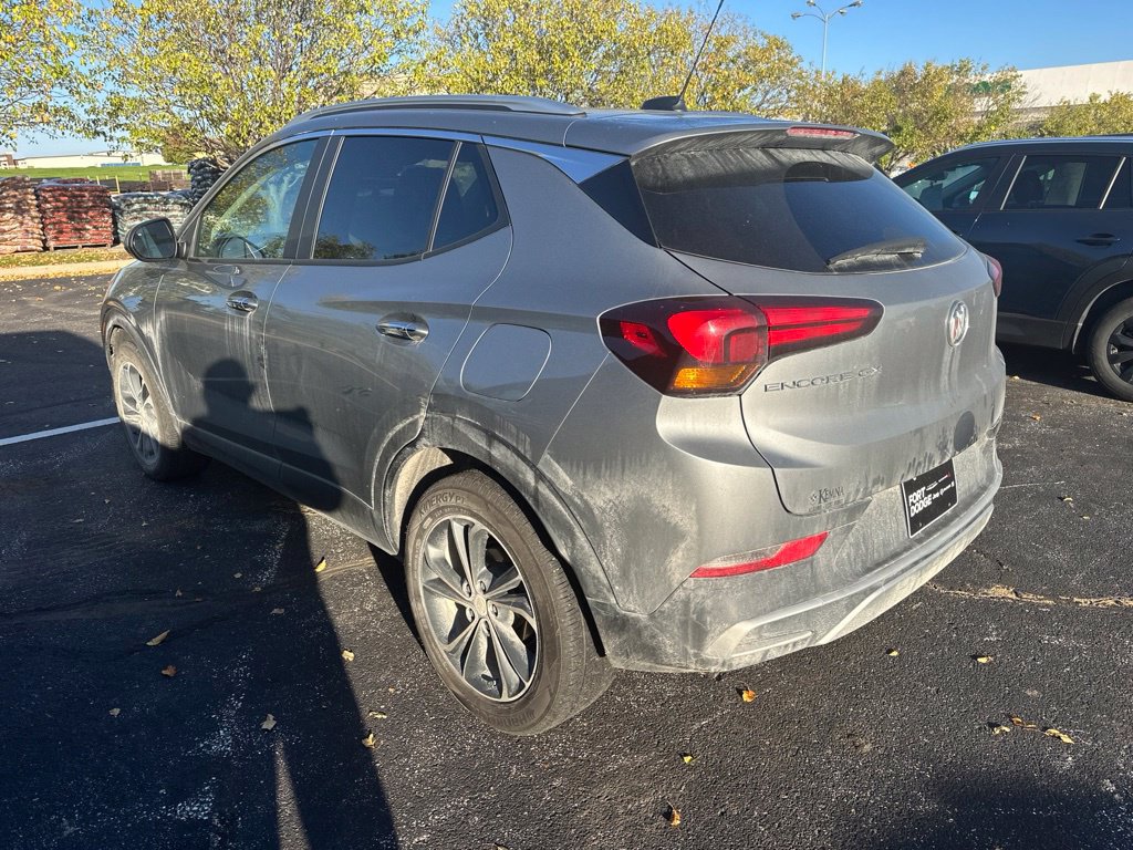 Used 2023 Buick Encore GX Select w/ Safety Package II FWD image 2