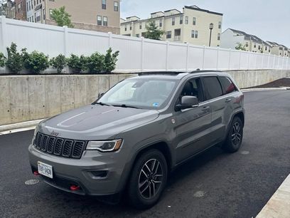 Used 2021 Jeep Grand Cherokee Trailhawk w/ Premium Lighting Group