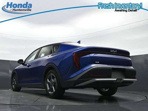 Used 2025 Kia K4 FWD image 43